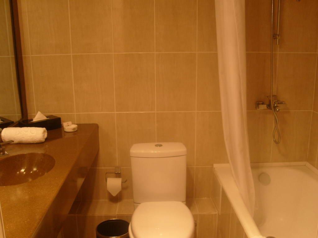 Hotel Dostuk Bişkek Dış mekan fotoğraf
